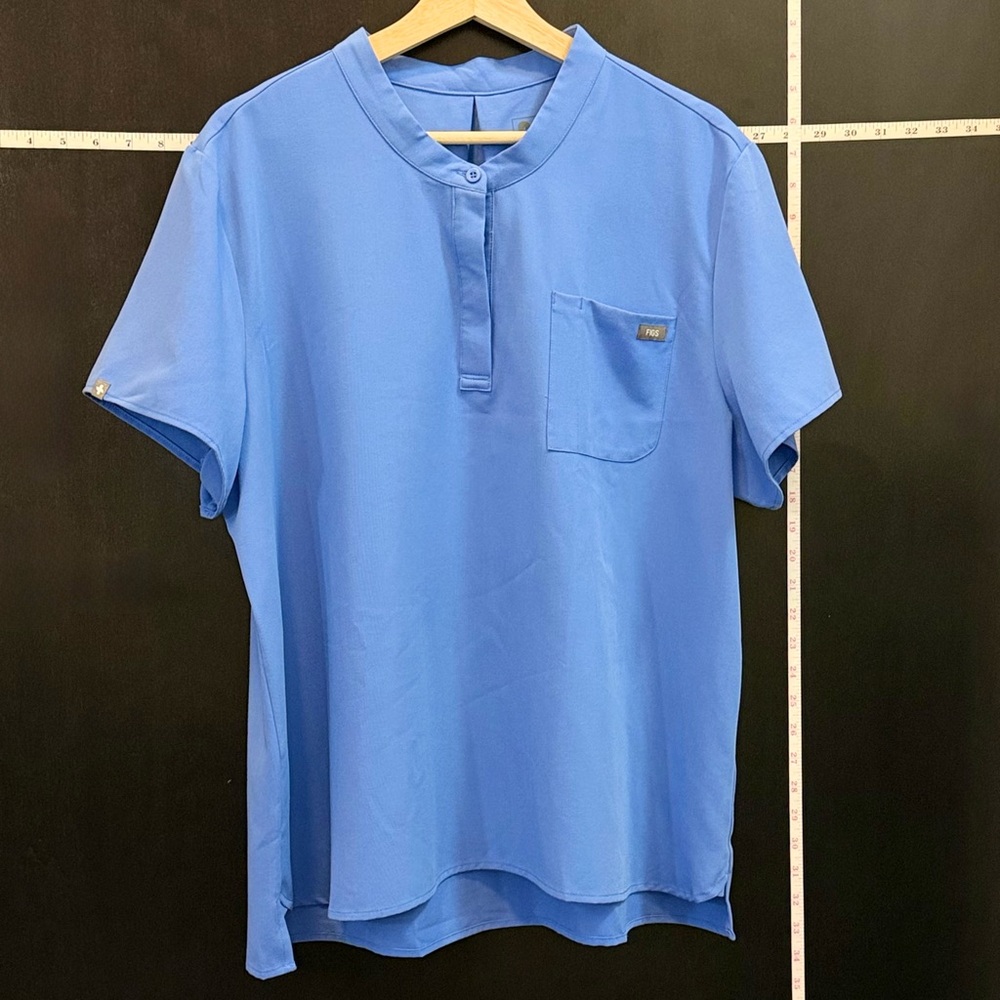 Figs Embu Popover Scrub Top in Ceil Blue - Picture 4 of 8